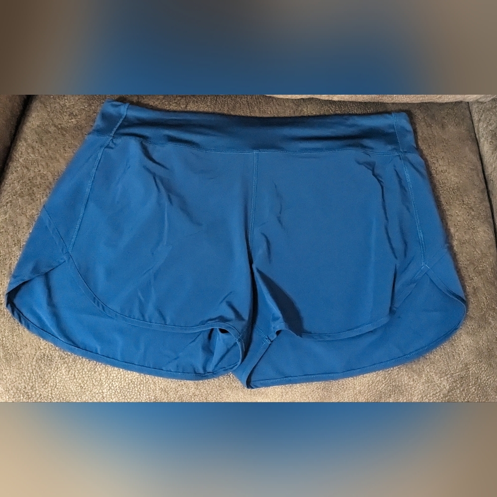 NWT, Reel Legends Offshore, blue, UPF, back zip, dry fit shorts -women's XL